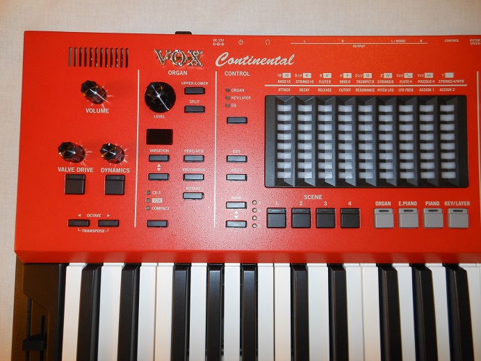 Continental, 61 Key Picture 2